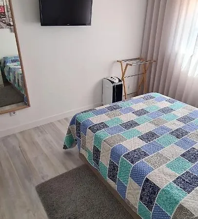 Casa Familia Aguirre 홈스테이 Quinta do Conde
